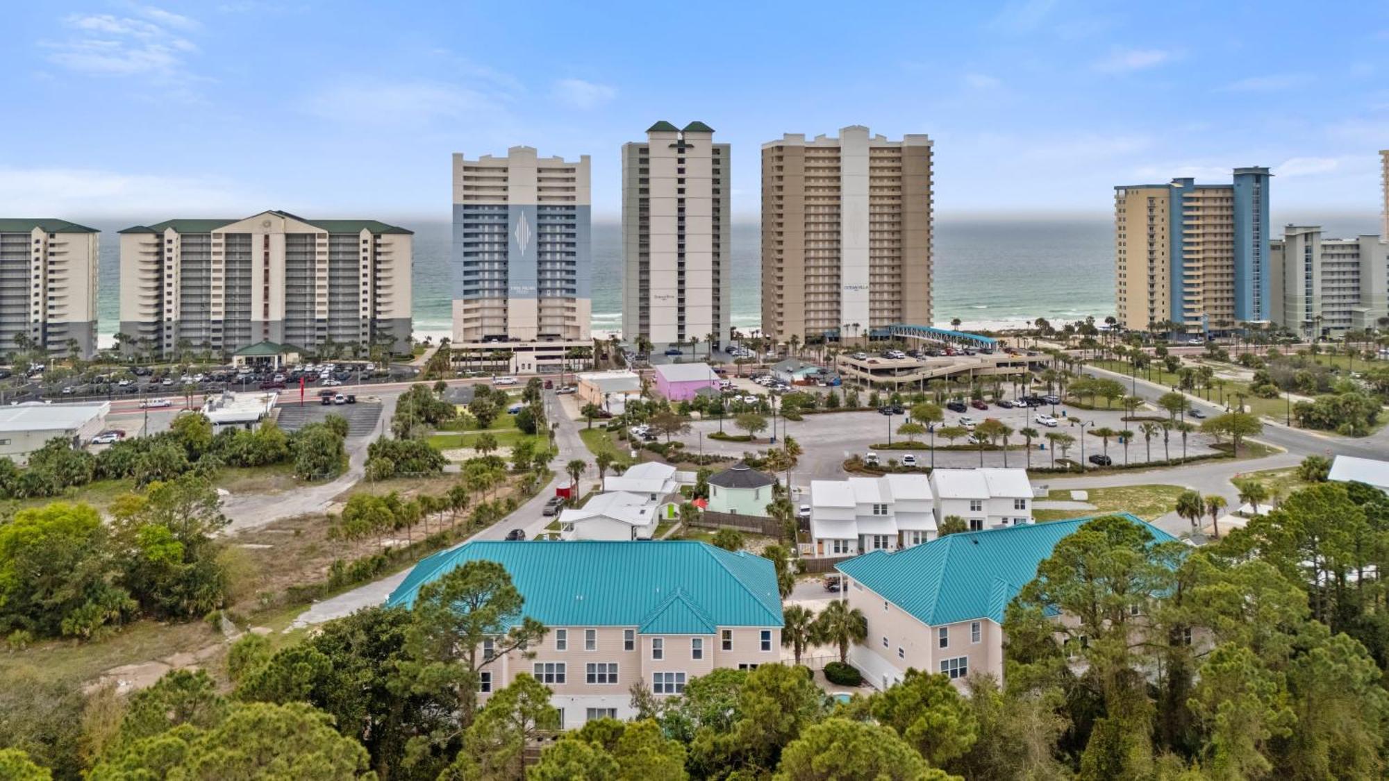 Holiday home Tidal Charm By Avantstay Walk To Community Pool Balcony Ocean Views