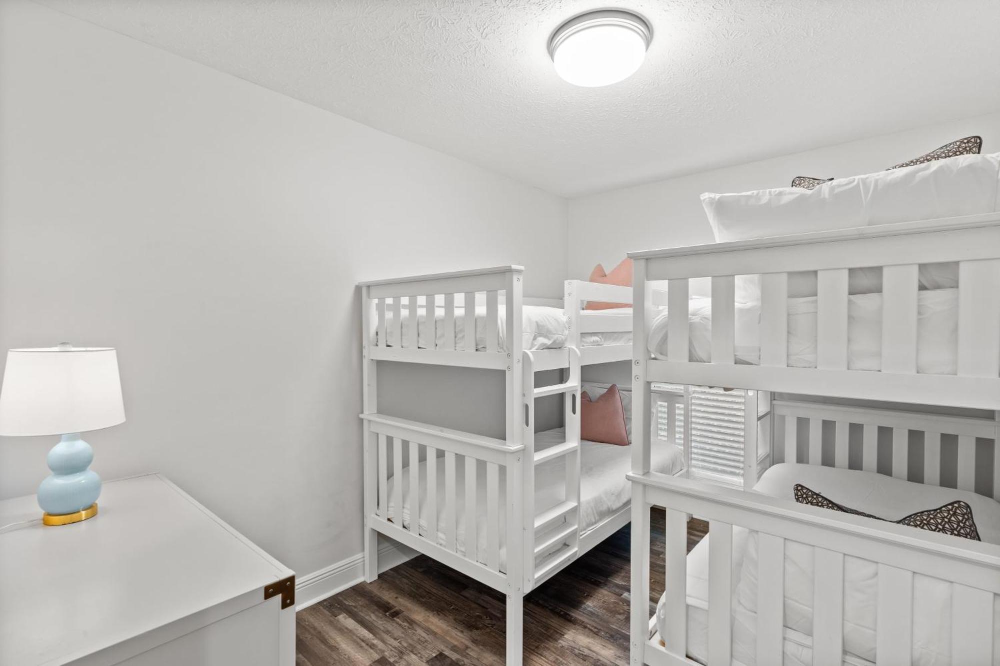 Holiday home Tidal Charm By Avantstay Walk To Community Pool Balcony Ocean Views Panama City Beach